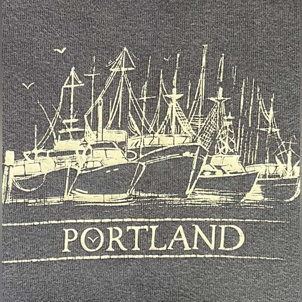 💖 5 for $25 💖 Brandy Melville Blue Gray Graphic Cotton Top– One Size (Fits XS/S) - Picture 4 of 7